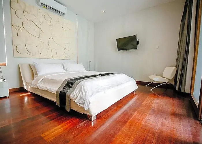 Hotel C151 Smart At